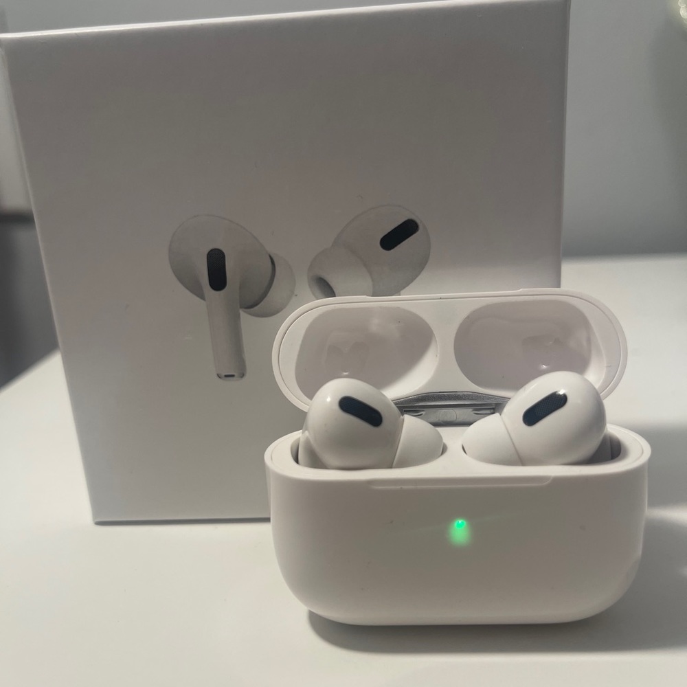 EarPods headphones-BRAND NEW